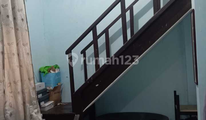 Rumah Bagus di Perum Nuri Bintaro Pondok Ranji Tangerang Selatan 2