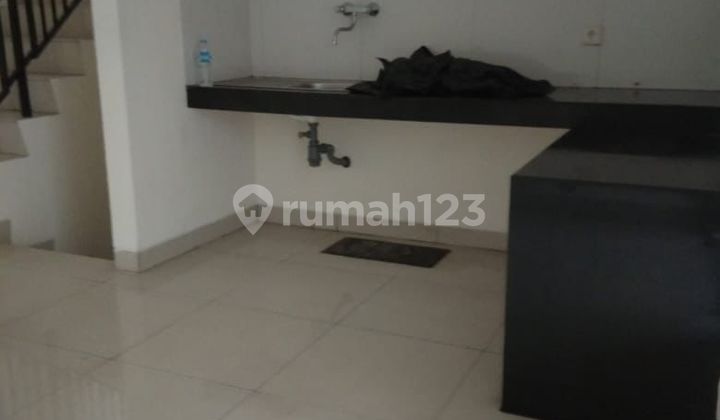 Disewakan Rumah Green Lake City Cluster Australia 6x15, Standart, Kosongan 2