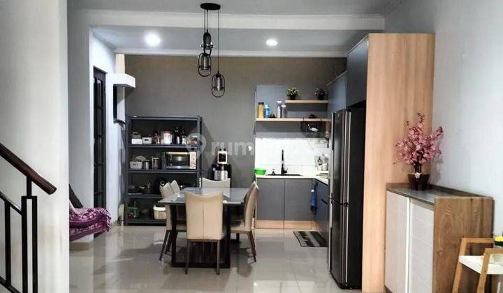 Rumah Green Lake City Cluster East Asia 6x15, Renovated Dan Semi Furnished, Shm, Murah Loh 1