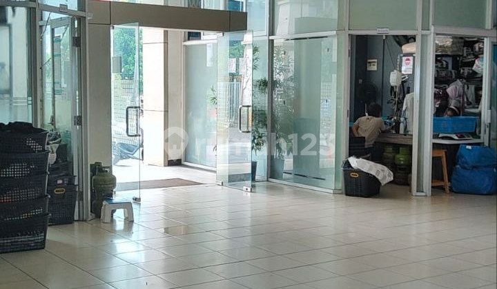 For Sale: Kiosk at Bellmont Residence, Kebon Jeruk, Strategic Location, Suitable for Small to Medium Businesses (Cash Only)