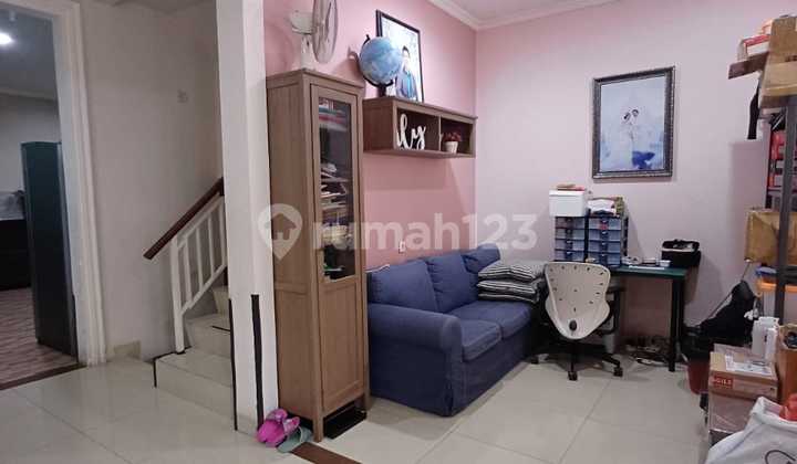 Dijual Rumah 2,5 Lantai Di Green Lake City 6x15 Furnished Dan Renovated 2