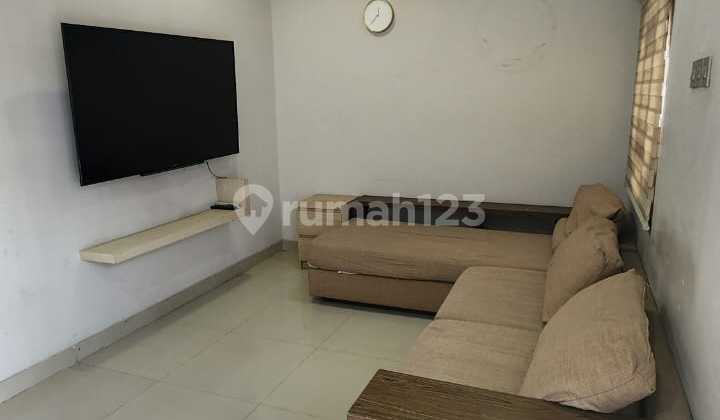 Dijual Rumah Green Lake City 6x15, Renovated Dan Semi Furnished Dijual Rumah Green Lake City 6x15, Renovated Dan Semi Furnished