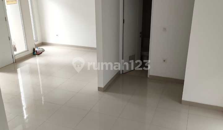 Dijual Rumah Green Lake City, Amerika Latin 10x18, Brandnew, Standart Developer 2