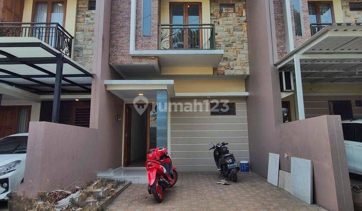 Rumah Dijual Di Jalan Mochamad Kahfi 1 Jagakarsa  1