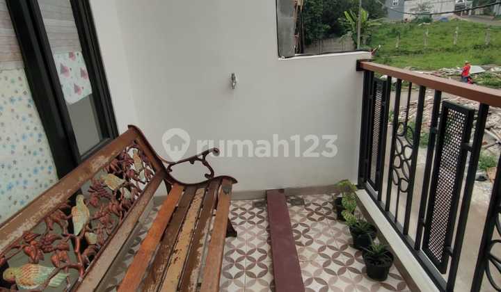 RUMAH DALAM KOMPLEK  Fasilitas perumahan auala  gedung✓kolam Renang ✓Taman komplek Harga nego  7