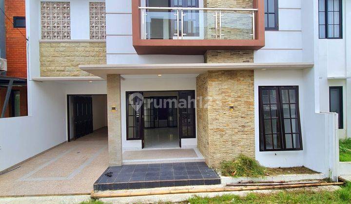 Rumah Di jagakarsa Dalam cluster Harga nego full Bata merah Bebas Banjir 1