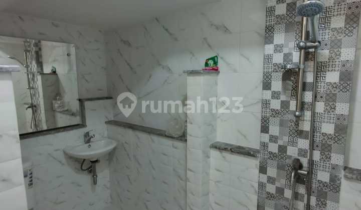 Jagakarsa Jaksel Dalam cluster full Bata merah Harga nego  13