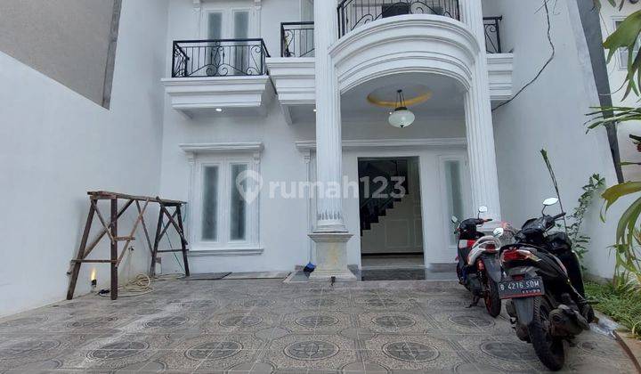 Rumah  Baru Classic Modern  lingkungan tenang Dijagakarsa 2