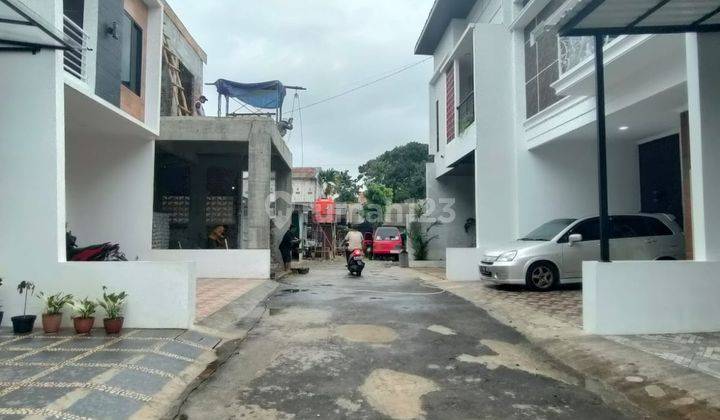 Rumah plus Roof top Harga Nego Dalam Cluster  3menit ke stasiun Lenteng agung  3