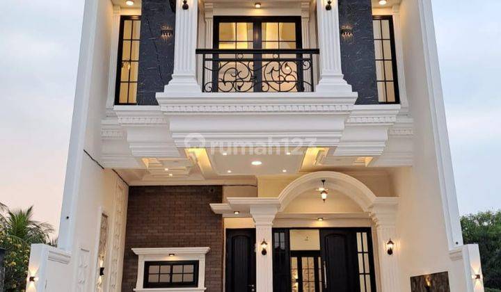 Rumah Mewah classic modern 2.5 Lantai Rooftop dalam Cluster Dijagakarsa  1