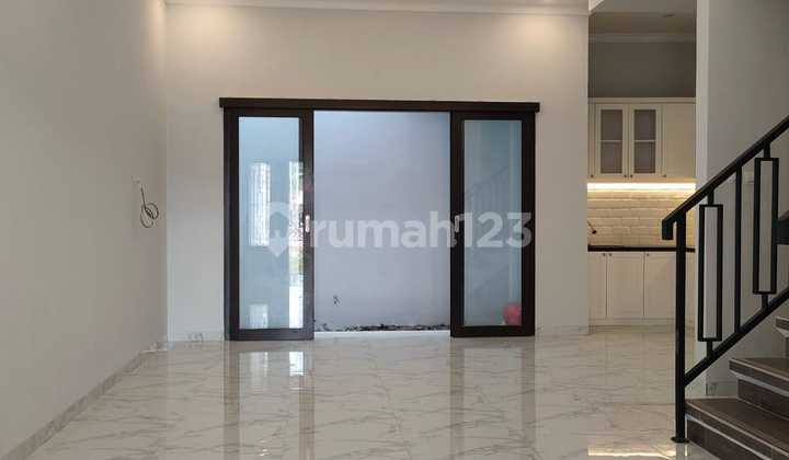 Rumah Baru 2 Lantai Free kitchen set dan bathub dalam Cluster Dijagakarsa  3