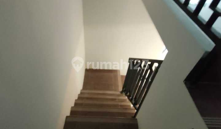 Rumah Baru 2 Lantai Free kitchen set dan bathub dalam Cluster Dijagakarsa  10