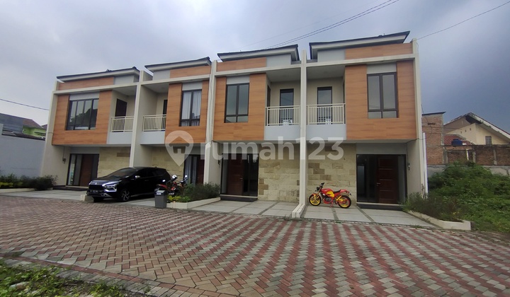 RUMAH FREE BIAYA² ✓BISA DP 0%  CASH DAN KPR HARGA  NEGO ✓ROW JALAN CLUSTER 7METER   2