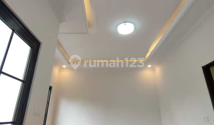 Rumah Plus Rooftop semi 3lantai 21