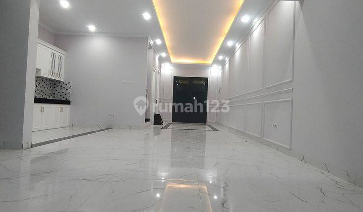 Rumah 3lantai DiJagakarsa Jakarta Selatan Dalam komplek  14