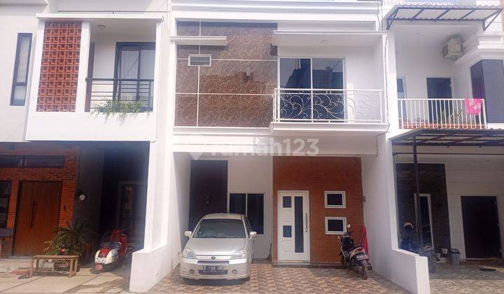 Rumah plus Roof top Harga Nego Dalam Cluster  3menit ke stasiun Lenteng agung  1
