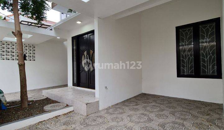Rumah Di kawasan bebas banjir akses jln 2mobil Bisa cash dan Kpr  6