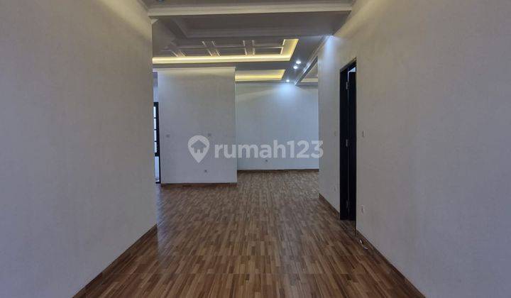 Rumah Di kawasan bebas banjir akses jln 2mobil Bisa cash dan Kpr  11