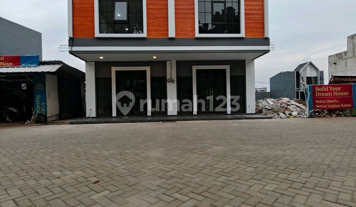 Shop House 2,125,000,000 in Jagakarsa, South Jakarta