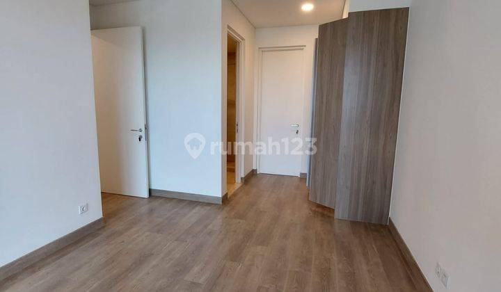 Apartment 57 Promenade, 2 Br, 103,84 Sqm, Semi Furnished, Lantai Atas 1