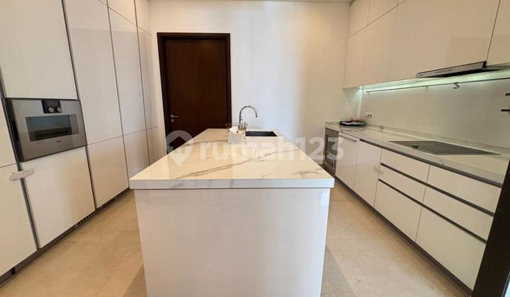 Luxury apartment, Anandamaya residence, 3BR (renovasi dari 4BR), 360 sqm, Furnished 2