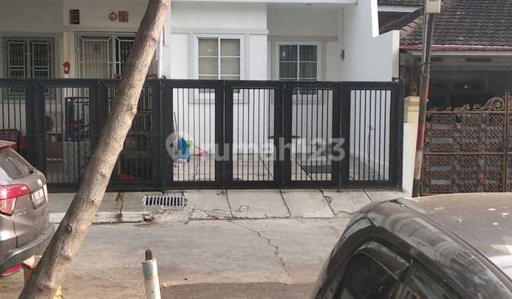 Rumah di Muara Karang, Pluit, Jakarta Utara, 3 lantai, 70 sqm, Unfurnished, Bagus 1