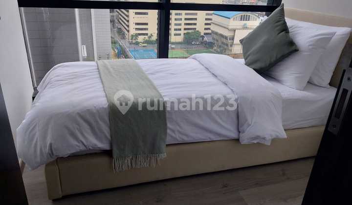 Super strategic apartment in the office district, Sudirman Suites, 2 BR, 64 sqm, Furnished 2