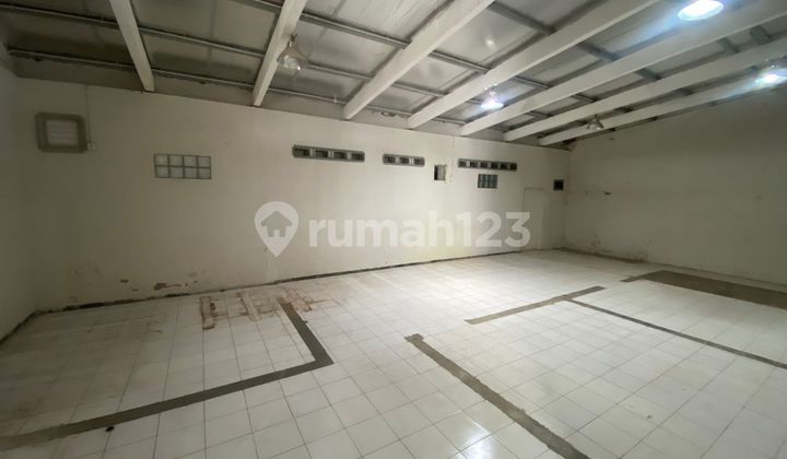 Gudang Di Lumajang 9