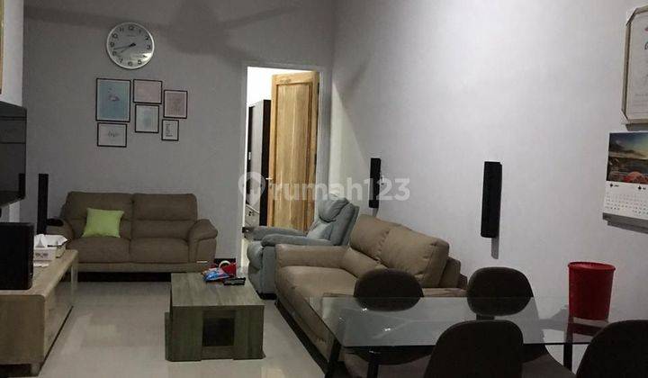 Rumah Furnished di Kediri  1