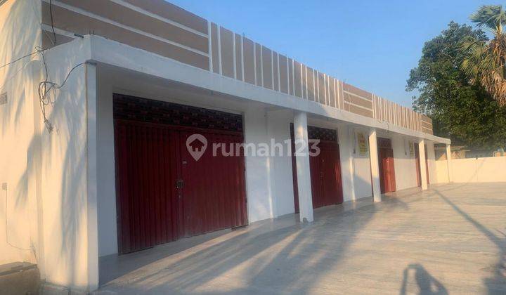 Ruko Luas Di Maumere 225.0 m² 2