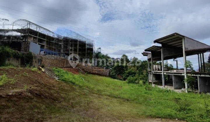 Land in Dago, Bandung