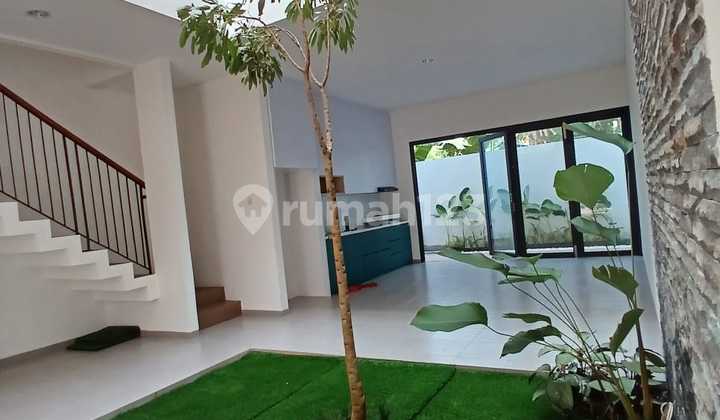 Minimalist House in Tapos Depok 2