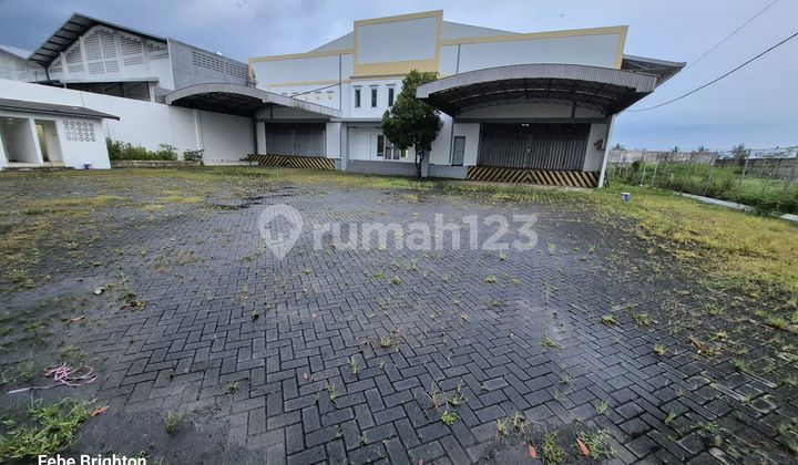 Gudang di Pakisaji Malang Gudang di Pakisaji Malang