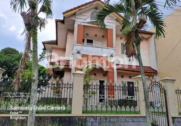 House in Griya Shanta Malang 1