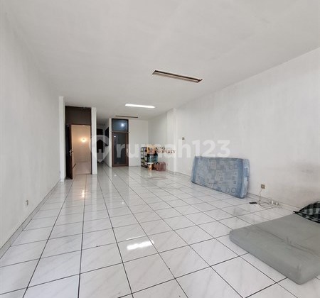 Best Location! Ruko Tanjung Selor 4,5 Lantai - Dekat Tanah Abang, Thamrin & Gajah Mada, Dekat Mall, Pasar Grosir & Kawasan Perkantoran, Grand Indonesia & Thamrin City, Pasar Tanah Abang Blok A-G, Rs Tarakan Jakarta, Sdn Cideng 01 Pagi, Best Location! Ruko Tanjung Selor 4,5 Lantai - Dekat Tanah Abang, Thamrin & Gajah Mada, Dekat Mall, Pasar Grosir & Kawasan Perkantoran, Grand Indonesia & Thamrin City, Pasar Tanah Abang Blok A-G, Rs Tarakan Jakarta, Sdn Cideng 01 Pagi,