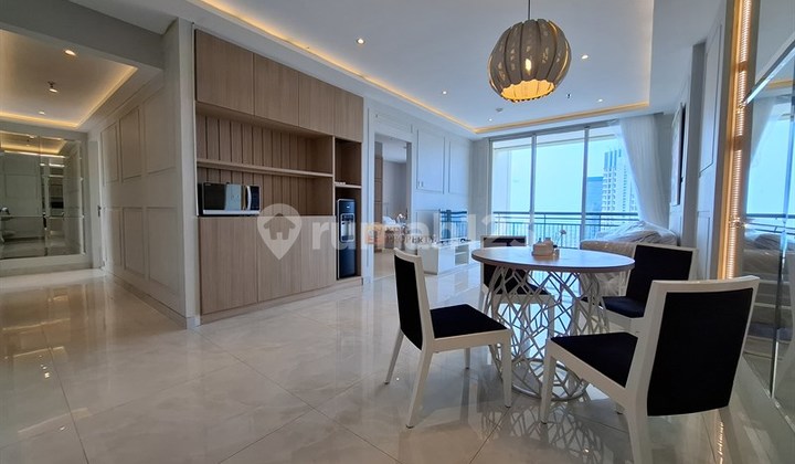 Design Modern Minimalist Luxury, 3Br Condominium Central Park Residences Dekat Central Park Mall & Neo Soho Mall, Fasilitas Keamanan 24 Jam, Kolam Renang, Gym, Jogging Track, Sky Garden & Taman Hijau, Playground Anak Design Modern Minimalist Luxury, 3Br Condominium Central Park Residences Dekat Central Park Mall & Neo Soho Mall, Fasilitas Keamanan 24 Jam, Kolam Renang, Gym, Jogging Track, Sky Garden & Taman Hijau, Playground Anak