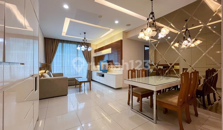 Modern Classic Living, Central Park Residences 2BR Dekat Binus, Siloam, & Mall Taman Anggrek, Fasilitas Keamanan 24 jam, Kolam Renang & Kolam Renang Anak, Jogging Track, Lapangan Basket, Tennis Court, Gym