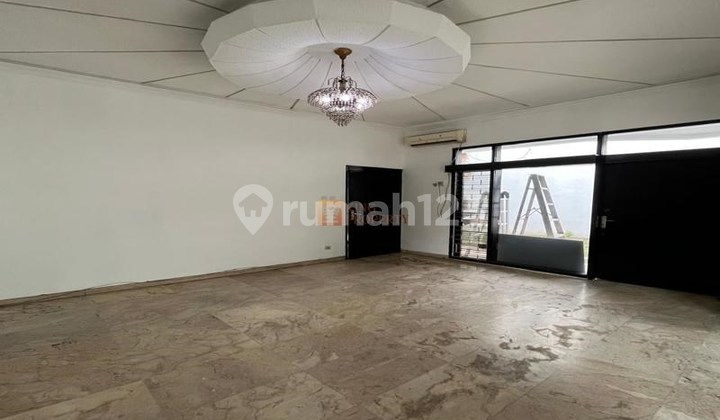 Luxury House Bangka Kemang South Jakarta - Modern Tropical Contemporary Design, 10 Minutes to Senopati, Near Blok M Square, Pacific Place Mall, Pasar Santa, Siloam Hospitals Mampang, Mampang Prapatan General Hospital, Private Elementary School Kupu-Kupu, Police Academy