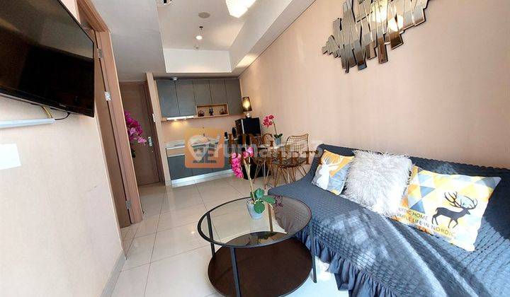 Lantai Rendah 1BR Suite Taman Anggrek Residence Furnish Tares 1