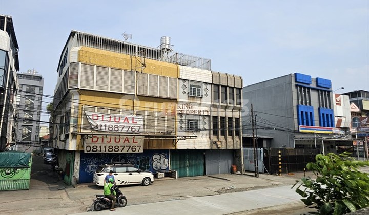 Ruko Gandeng Desain Modern Commercial 90's - Lokasi Jalan Besar Jembatan Dua Raya, Terdekat Season City & Robinson, dealer Honda, Pasar Teluk Gong 2, Atma Jaya Hospital, Sekolah Budi Agung,  