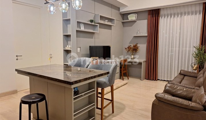 For Sale 1BR Fifty Seven Promenade – A Luxury Residence with Five-Star Facilities in Jakarta's CBD, Featuring Sky Lounge, Jacuzzi, Sauna, Spa, Swimming Pool, Gym, Sky Garden, Sky Bridge, Jogging Track, Club House, Garden, Yoga Corner, and 24-Hour Security.