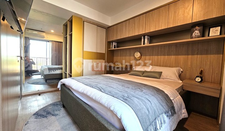 1-Bedroom Apartment at Anwa Residence, Strategic Location in Bintaro, Facilities: Swimming Pool, Gym, Jogging Track, Function Hall, Children's Playground, 24-Hour Security. 1
