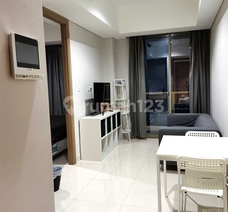 Orchid Garden Residences Apartment 1 Bedroom Fully Furnished Strategic Location 2