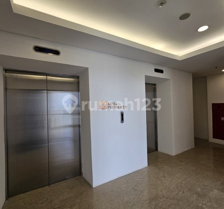 Escape ke Oasis di Tengah Jakarta 2BR Springhill Royale Suites, Hunian Resort di Pusat Kota, Fasilitas Kolam Renang, Jacuzzi & Sauna, GYM, Rooftop Garden, Jogging Track, Sky Lounge & Function Hall, Playground, BBQ Area, Keamanan 24 Jam Access Card + CCTV 2