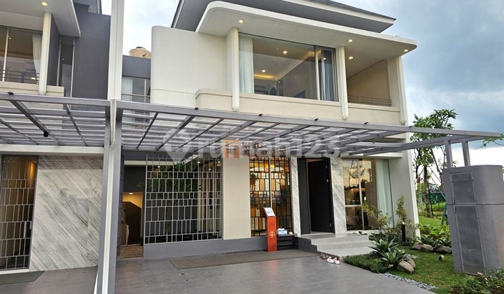   Hunian Eksklusif 2 Lantai, Smart Door Lock & CCTV – Dekat Stasiun Cisauk , Dekat  - 1 Menit ke ,  Akses Tol ,  AEON Mall BSD City,  Rumah Sakit Selaras,  SMAN 28 Kabupaten Tangerang, Pasar Modern Intermoda BSD City