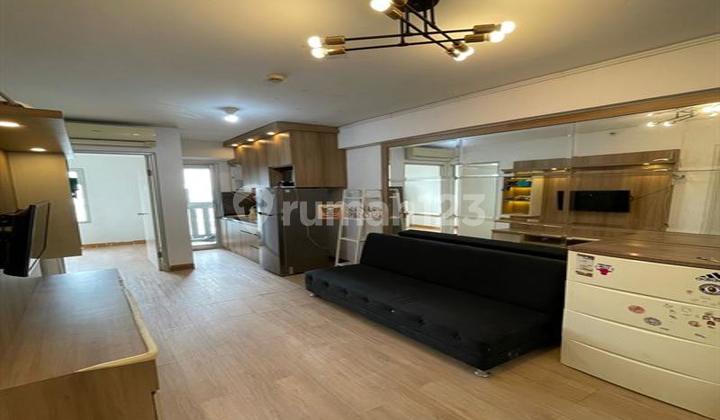 Hunian Mewah Bernuansa Laut di Green Bay Pluit 2 Kamar Furnish