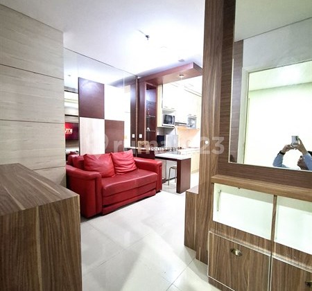 Tinggal Bawa Koper, 2BR Madison Park Furnish Interior Dekat Mall Central Park, Fasilitas Kolam Renang, Jogging Track, Lapangan Basket, Gym, Billiard, Sky Garden, Evi Charger Station 2