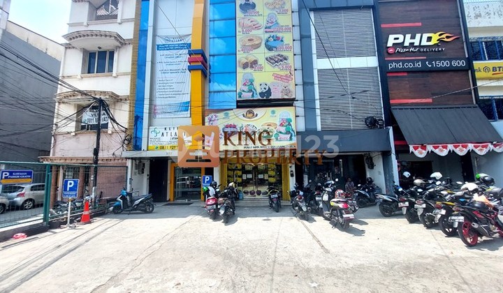 Hot Location! Jembatan Lima Ex-Bank Ruko - Near Glodok Plaza, Harco, LTC &amp; Asemka, Jembatan Lima Market, SMAK 4 Penabur, Trisakti University