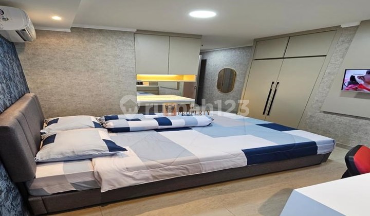 Tinggal di Landmark Jakarta! 1BR Menara Jakarta Furnish Rapi Garden dan City View, Fasilitas 360' SKY Observatory, Helipad, Mall Mewah, Rooftop Garden, SKY Lounge & Resto, BBQ Area, GYM, Jacuzzi, Playland, Security 24 Jam, Tennis Court