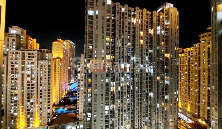 Dijual 2Br Royal Mediterania Garden Full Furnish - Akses Langsung Central Park & Neo Soho, Fasilitas Kolam Renang & Kids Pool, Whirlpool, Sauna & Outdoor Playground, Jogging Track, Squash Court, Tennis Court & Gym Dijual 2Br Royal Mediterania Garden Full Furnish - Akses Langsung Central Park & Neo Soho, Fasilitas Kolam Renang & Kids Pool, Whirlpool, Sauna & Outdoor Playground, Jogging Track, Squash Court, Tennis Court & Gym